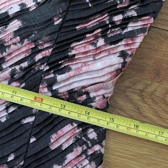 TUCKERNUCK Beaux Valette Natalie Dress Size 10 Black Pink NEW Floral Gardencore - Picture 14 of 16